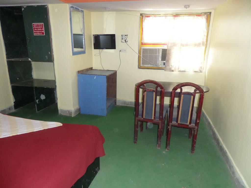 Hotel Modi Samrat Aurangabad  Room photo